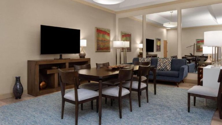 Hawthorn Suites by Wyndham West Palm Beach