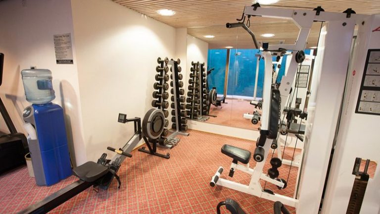Lakeside Hotel & Spa