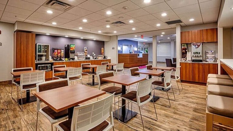 Microtel Inn & Suites by Wyndham Niagara Falls
