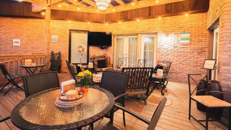 Newton Villa, room with private jacuzzi, photo 6