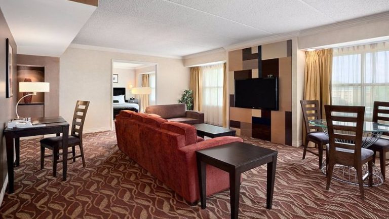 Par-A-Dice Hotel Casino