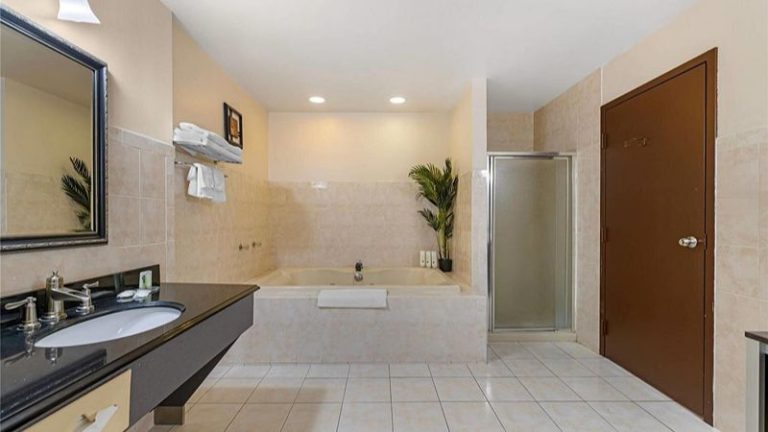 Quality Inn – Niagara Falls Blvd