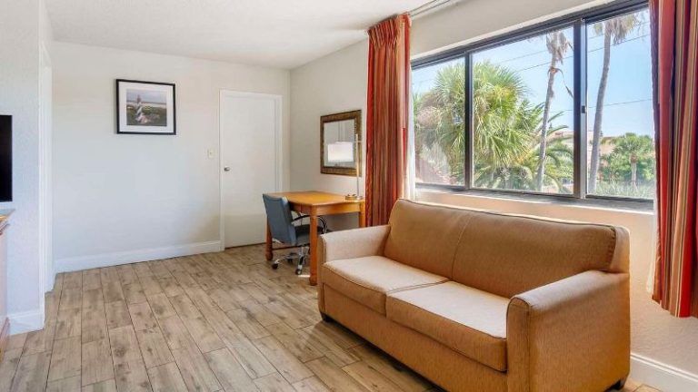 Quality Inn & Suites St Augustine Beach