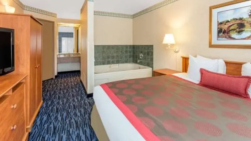 Ramada by Wyndham Kent Seattle Area