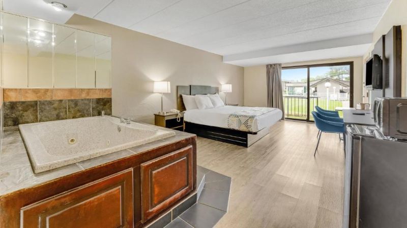 Red Carpet Inn & Suites – Northeast Philadelphia