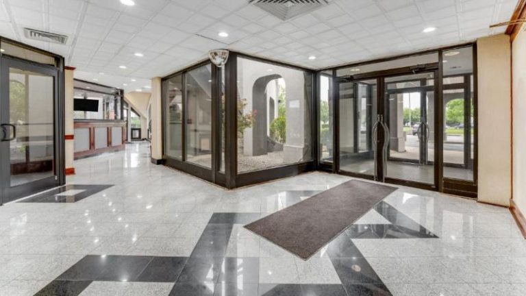 Red Carpet Inn & Suites – Northeast Philadelphia