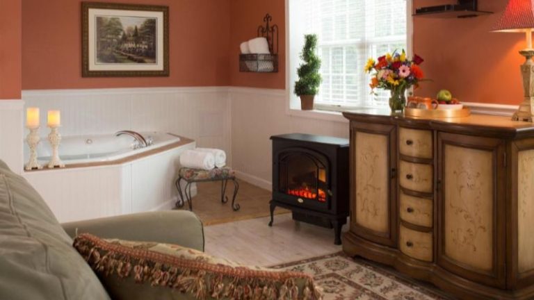 1825 Inn Bed and Breakfast