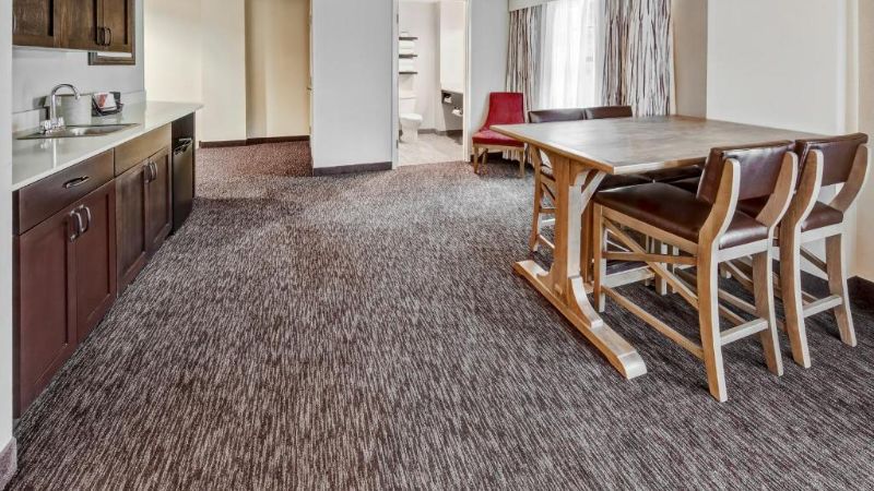 Black Fox Lodge Pigeon Forge, Tapestry Collection by Hilton, room with private jacuzzi, photo 7