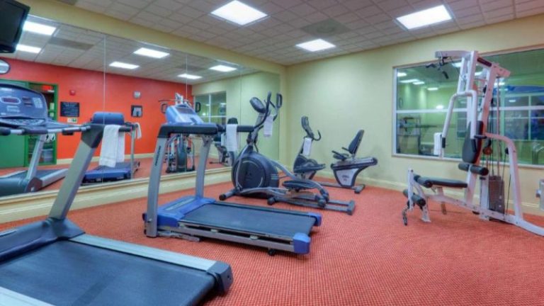 Country Inn & Suites by Radisson, Fredericksburg, VA