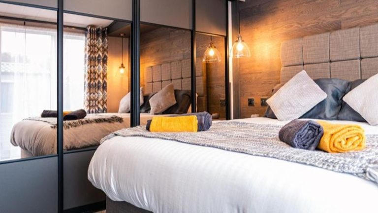 JJs Lodge Lakewood