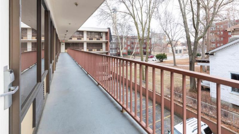 Mansion view Inn & Suites, room with private jacuzzi, photo 6