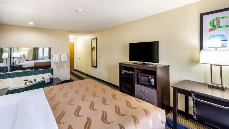 Quality Inn Charleston South