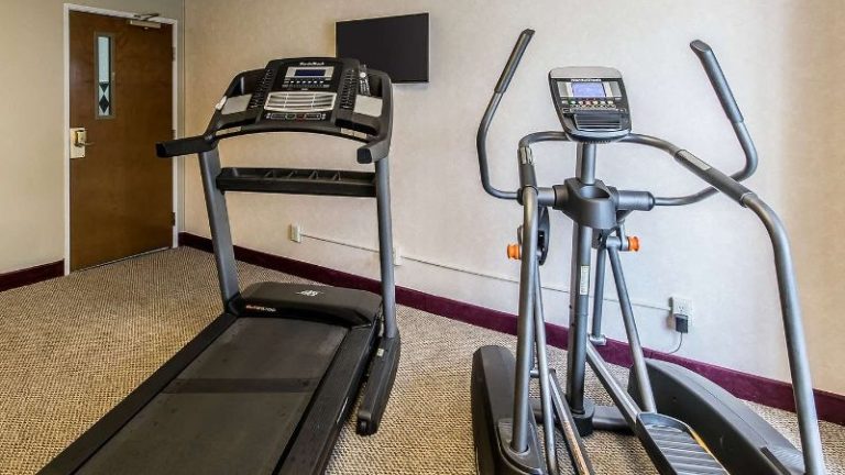 Quality Inn & Suites Evansville North