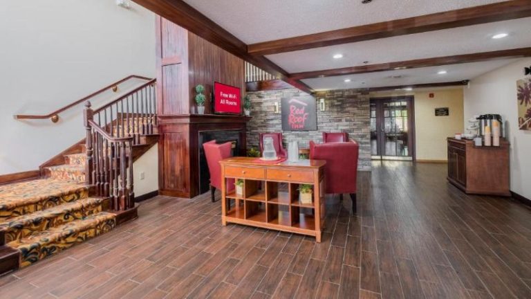 Red Roof Inn & Suites Stafford, Va