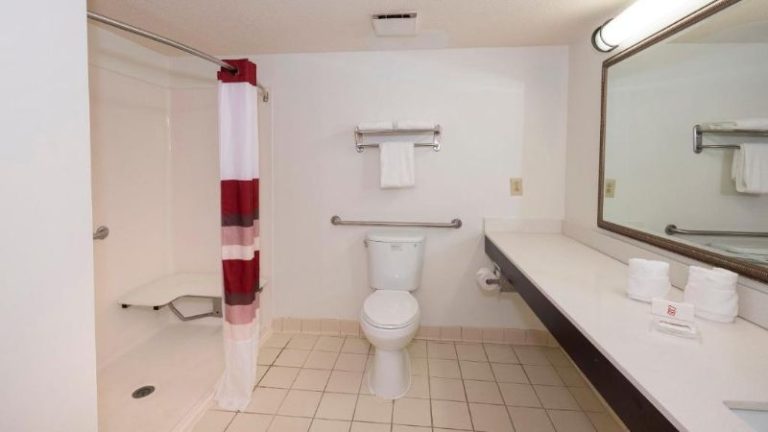 Red Roof Inn & Suites Stafford, Va