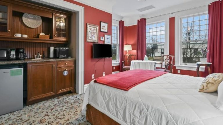 The Pasfield House