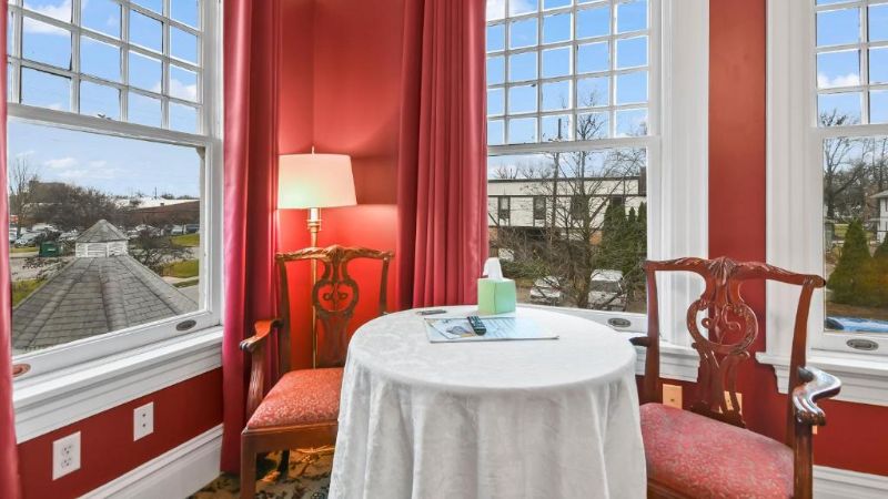 The Pasfield House, room with private jacuzzi, photo 6