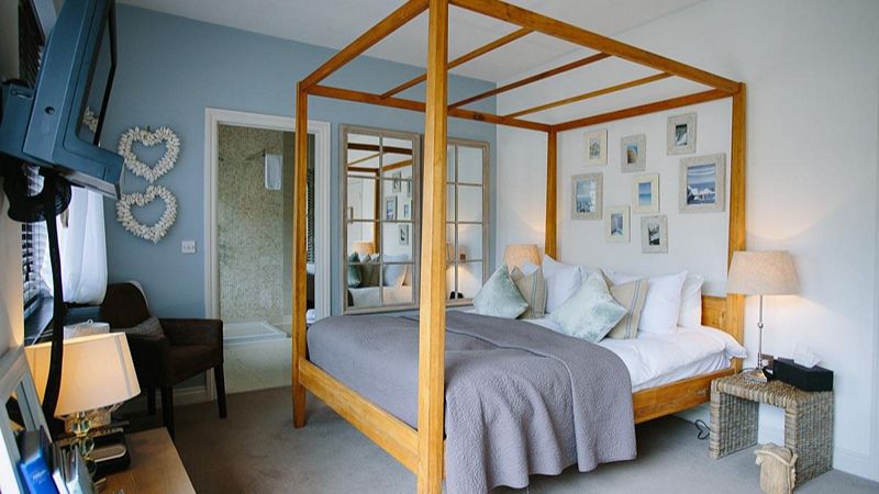 Yorebridge House, room with private jacuzzi, photo 2