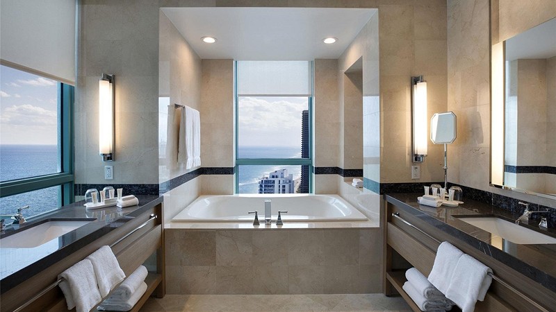 Signia by Hilton Diplomat Beach Resort