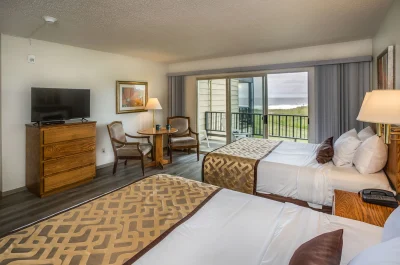 Adobe Resort, Yachats 1