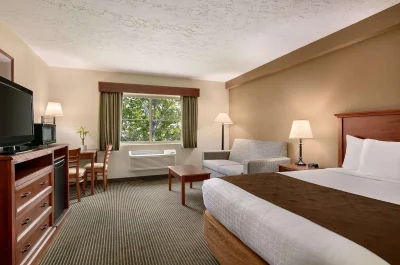 AmericInn by Wyndham Hailey Sun Valley 1
