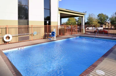Americas Best Value Inn & Suites Clinton Jackson 1
