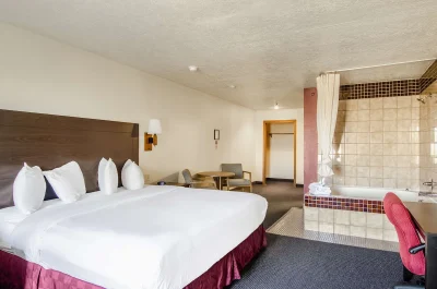 Americas Best Value Inn _ Suites Ft. Collins E at I-25 3