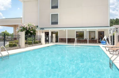 Baymont by Wyndham Augusta Riverwatch 1