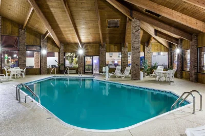 Baymont by Wyndham Louisville South I 65 a