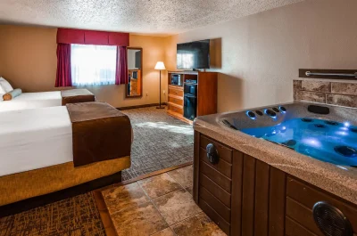 Best Western Bidarka Inn jacuzzi