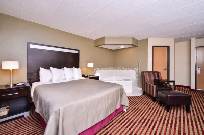 Best Western Germantown Inn jacuzzi