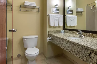 Best Western Governors Inn & Suites 2