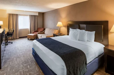 Best Western Greenfield Inn 3