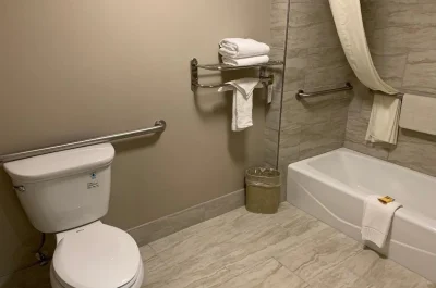 Best Western Plus Cypress Creek 2