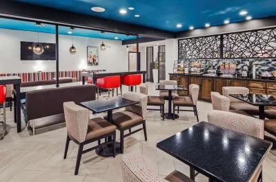 Best Western Plus Daphne 2