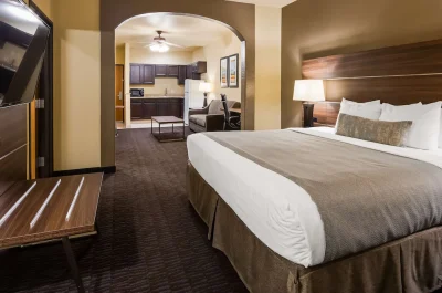 Best Western Plus Hill Country Suites 1