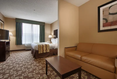 Best Western Plus Hobby Airport Inn & Suites