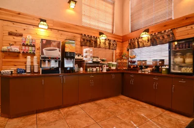 Best Western Plus Kelly Inn & Suites 3