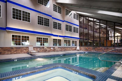 Best Western Plus Longbranch Hotel & Convention Center 6