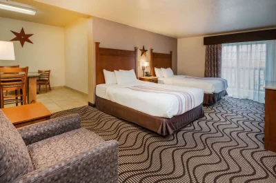 Best Western Plus Riverfront Hotel And Suites 2