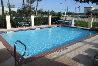 Best Western Plus Sam Houston Inn & Suites 3