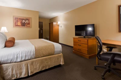 Best Western Plus The Charles Hotel 1