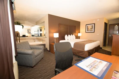 Best Western Port Columbus jacuzzi