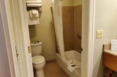 Best Western White House Inn 2