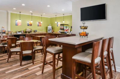 Best Western of Hartland 3