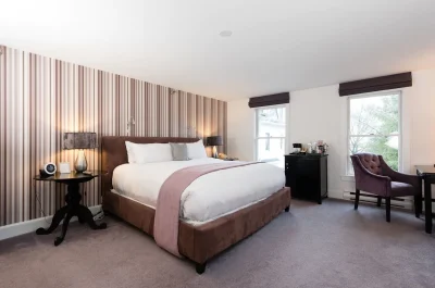 Camden Harbour Inn 4