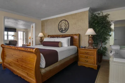 Cherry Tree Inn & Suites 4