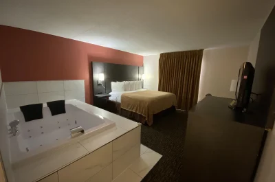 Chicago Club Inn & Suites 4 Chicago Club Inn & Suites 4