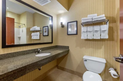 Comfort Inn & Suites Gateway to Glacier National Park 5