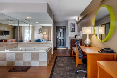 Comfort Inn & Suites Nashville-Antioch 4